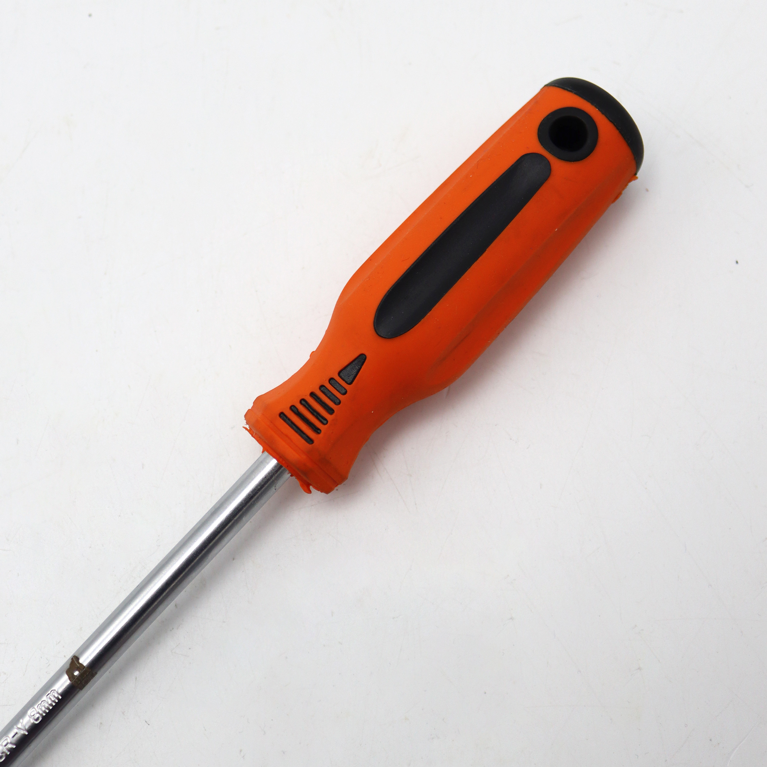 پیچ گوشتی بکسی مدل گوریل کد YP-08MM سایز 8 میلیمتر پیچ گوشتی بکسی مدل گوریل کد YP-08MM سایز 8 میلیمتر