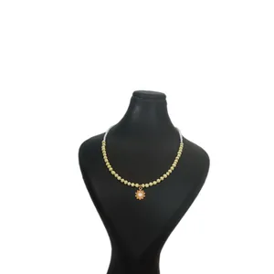 گردنبند دست ساز زنانه مدل گل بابونه