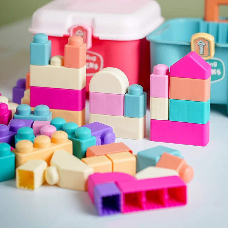 ساختنی مدل BLOCKS طرح صندلی کد 81-6611