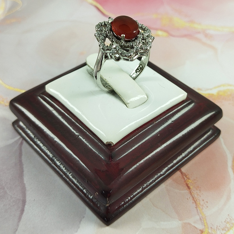 انگشتر نقره زنانه سلین کالا مدل عقیق یمنی کد 62 انگشتر نقره زنانه سلین کالا مدل عقیق یمنی کد 62