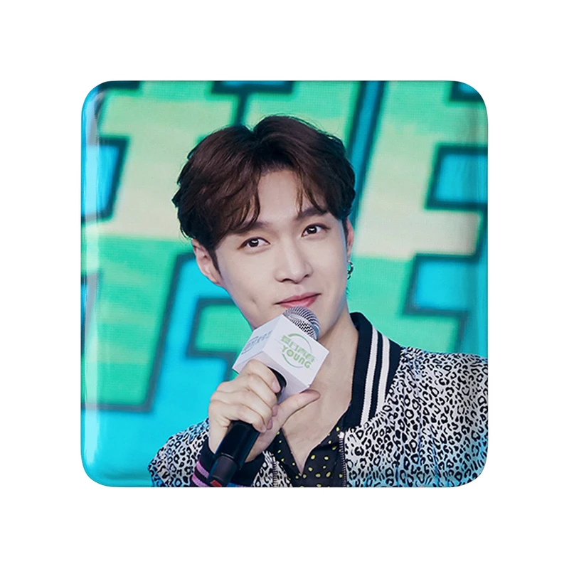 مگنت خندالو مدل لی گروه اکسو EXO کد 13448