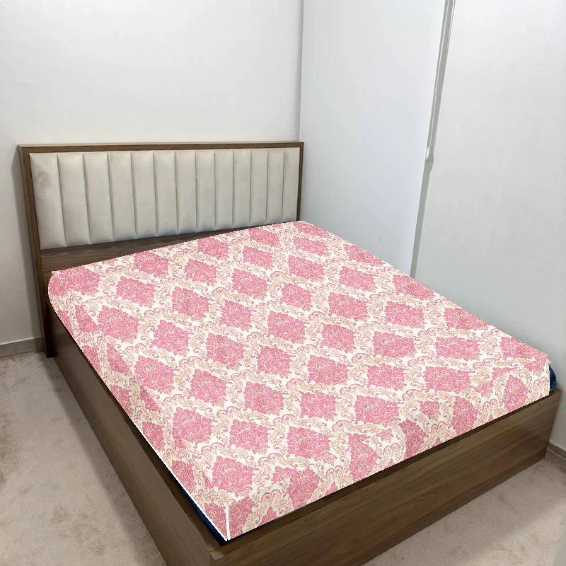 ملحفه پنبه پلی استر مدل ترنم یک نفره سایز 200x160 سانتی‌متر