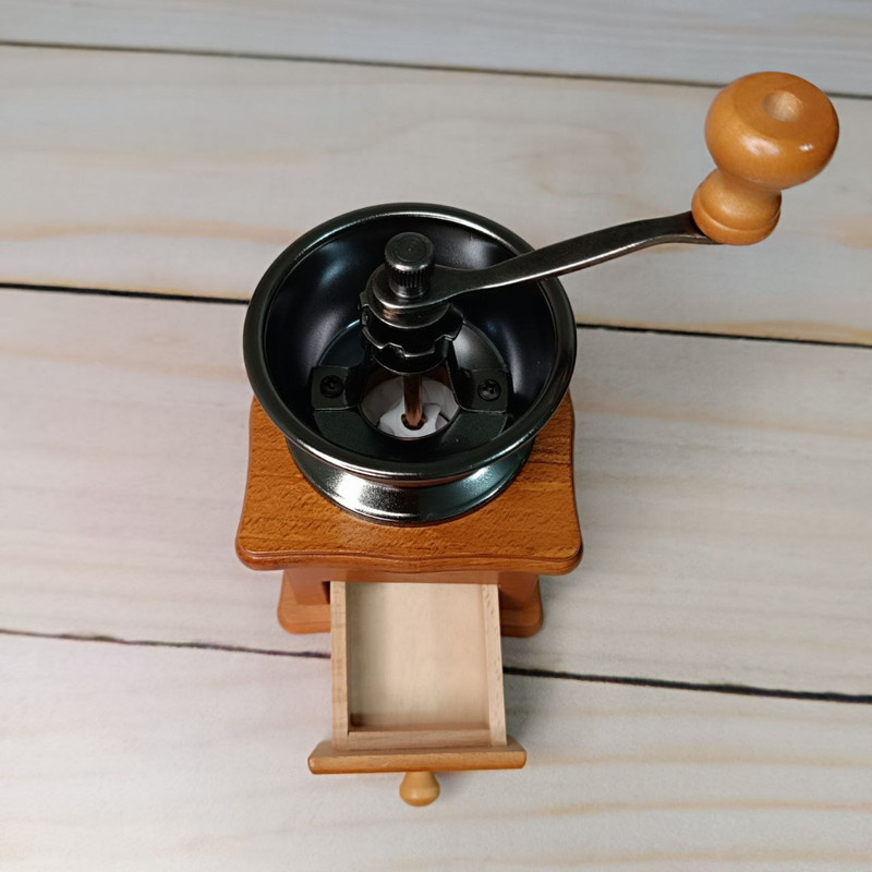 آسیاب دستی قهوه مدل گلدکلاسیک کد MH0016