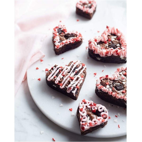 قالب شیرینی بهگز مدل یاس مجموعه 8عددی