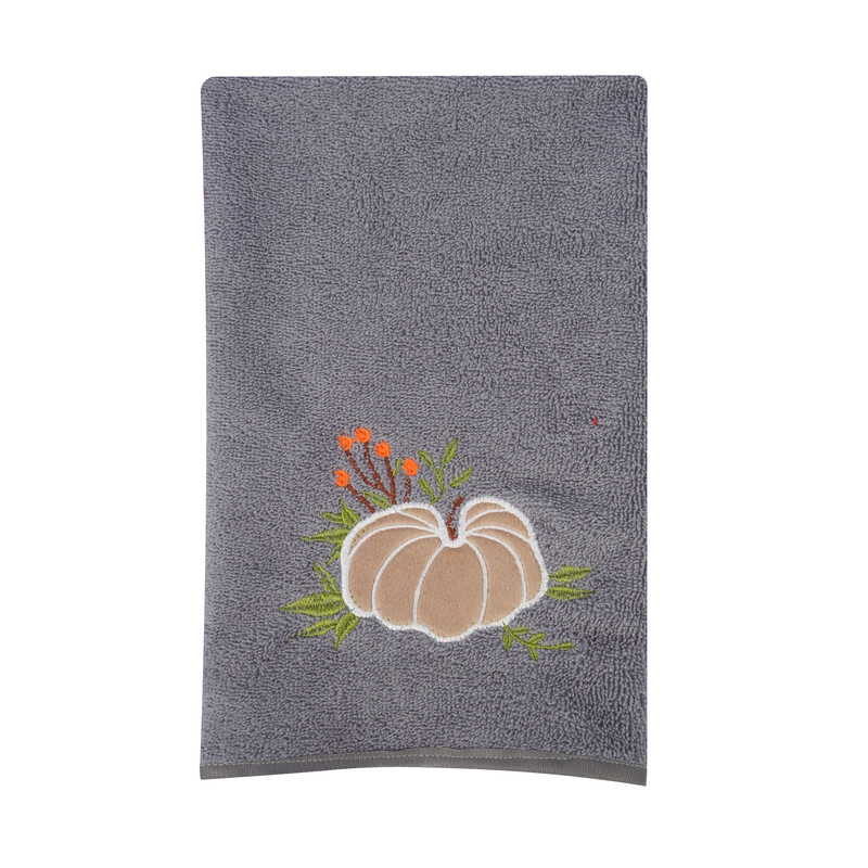 حوله دستی مدل گلدوزی طرح کدو سایز 60*38 سانتی متر