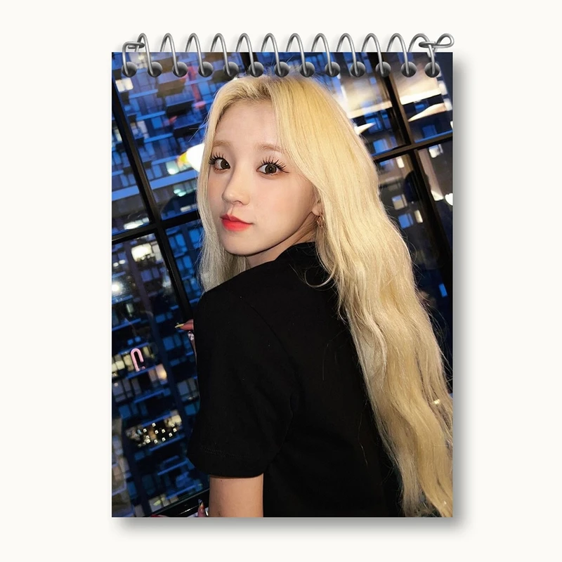 دفتر یادداشت 50 برگ خندالو مدل یوکی گروه جی آیدل GIdle کد 19507