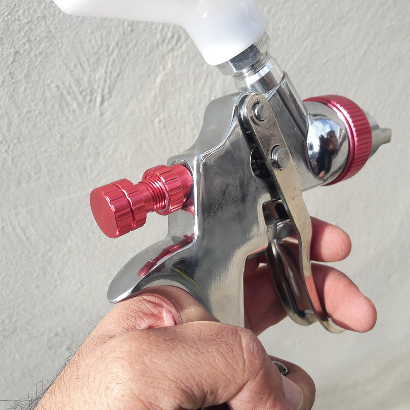 پیستوله رنگ سالکامیکس مدل 2010 کد 1/3 پیستوله رنگ سالکامیکس مدل 2010 کد 1/3