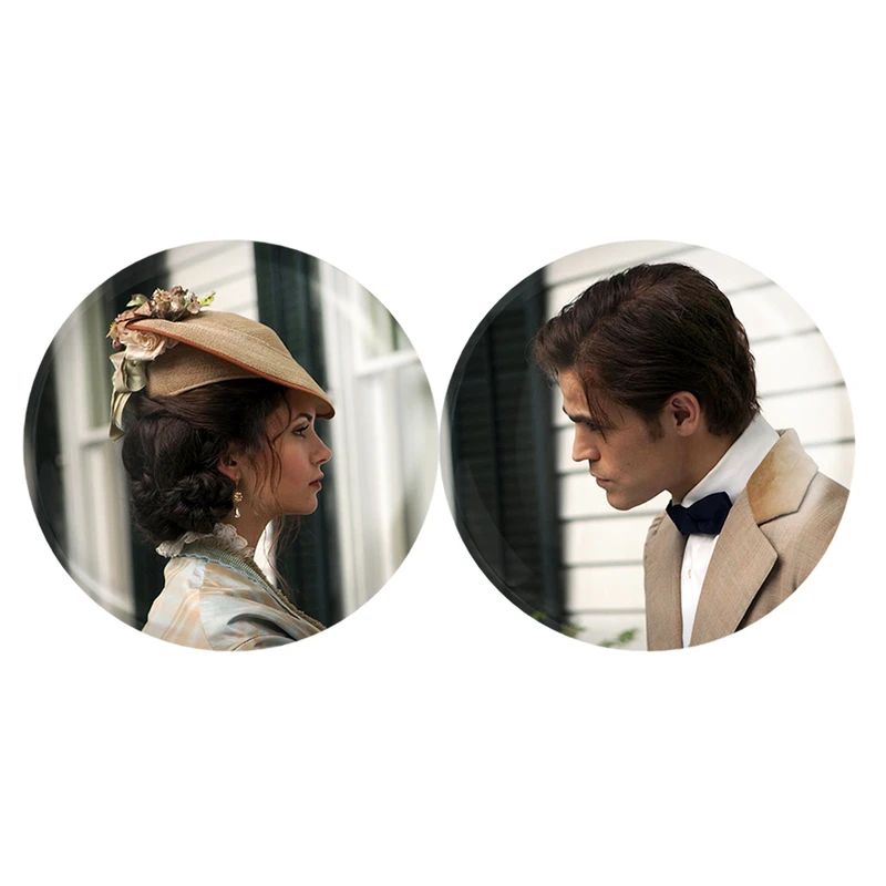 مگنت خندالو مدل استفان و کاترین خاطرات یک خون آشام The Vampire Diaries کد A205 مجموعه 2 عددی