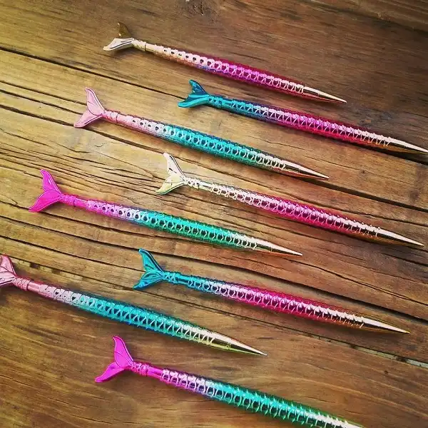 مداد نوکی 0.5 میلی متری طرح پری دریایی کد 04 بسته 4 عددی