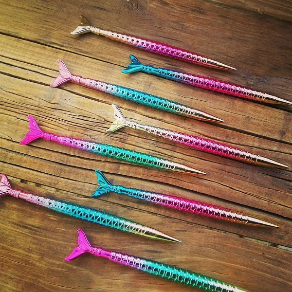 مداد نوکی 0.5 میلی متری طرح پری دریایی کد 04 بسته 4 عددی