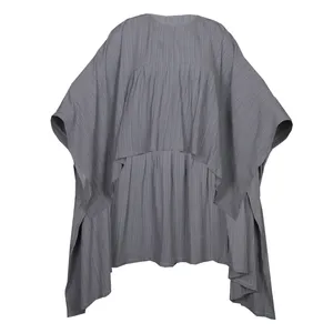 پانچو زنانه مدل جلو کوتاه N1039