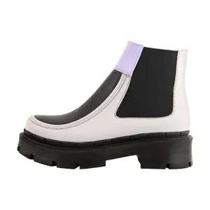 نیم بوت زنانه چرم رادیس مدل ستیلا کد M.MC-659-msk