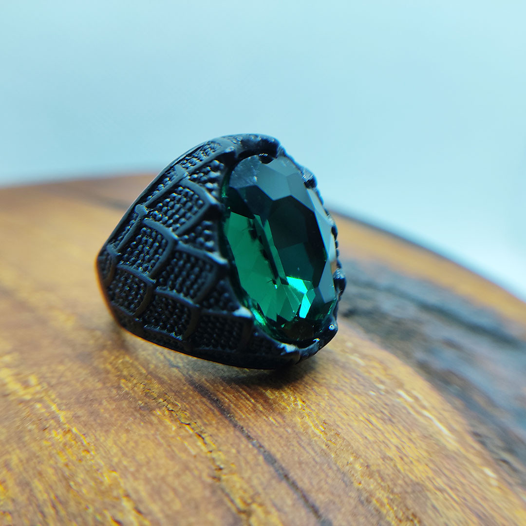 انگشتر مردانه مدل یاقوت سبز کد G1