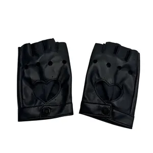 دستکش زنانه مدل چرمی نیم انگشتی قلبی