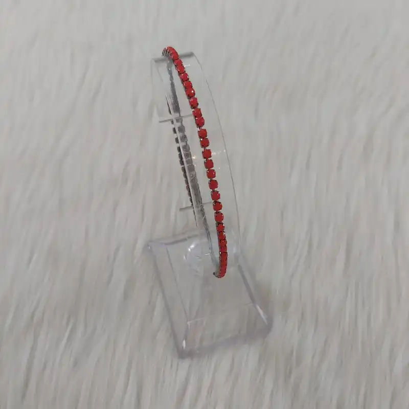 دستبند زنانه مدل کشی طرح نگین کد ng110