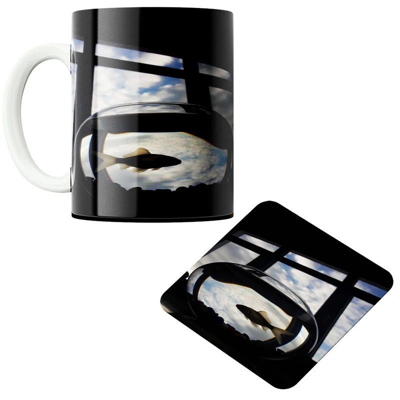 ماگ پادآفرین مدل ماهی کد 440 به همراه زیر لیوانی 