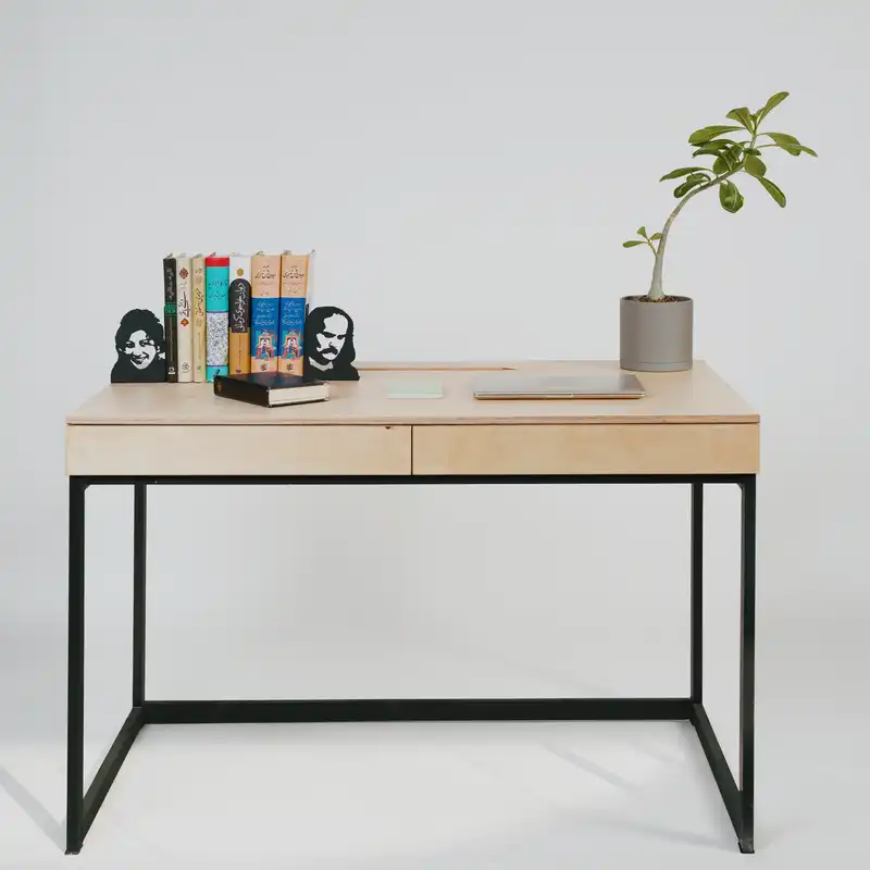 میز تحریر مدل آیرون