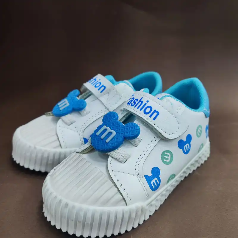 کفش مخصوص پیاده روی مدل 2025 xxa