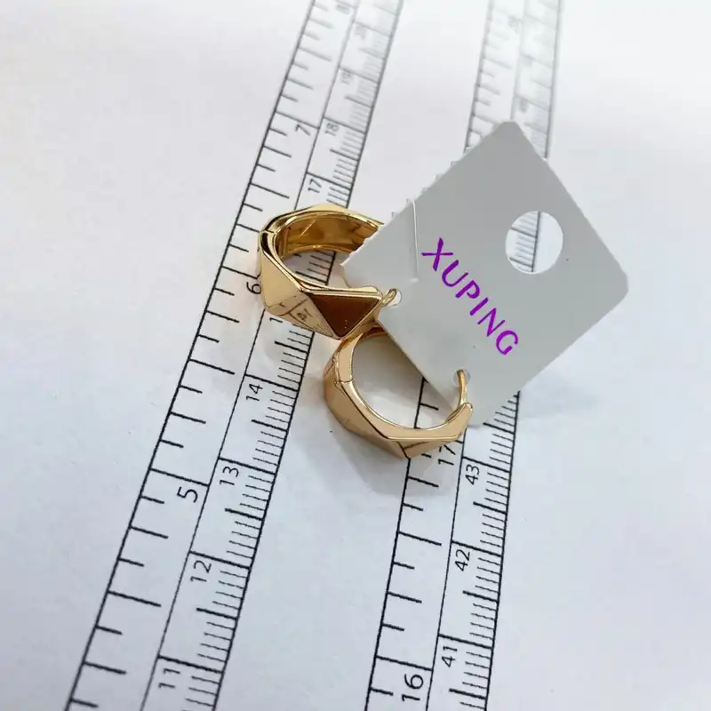 گوشواره زنانه ژوپینگ مدل E3705