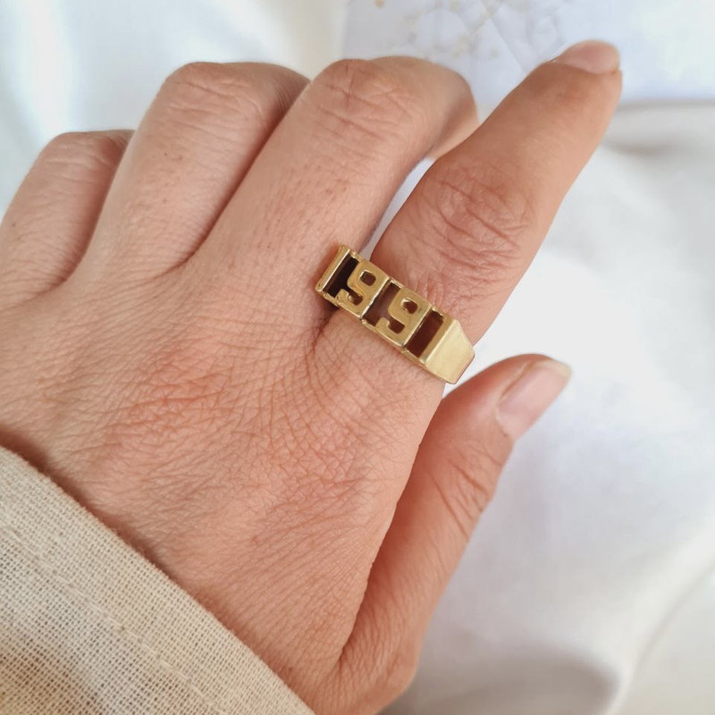 انگشتر مدل سال میلادی 1991