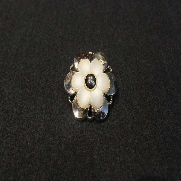 گل سینه زنانه کد Ki 01-220 گل سینه زنانه کد Ki 01-220