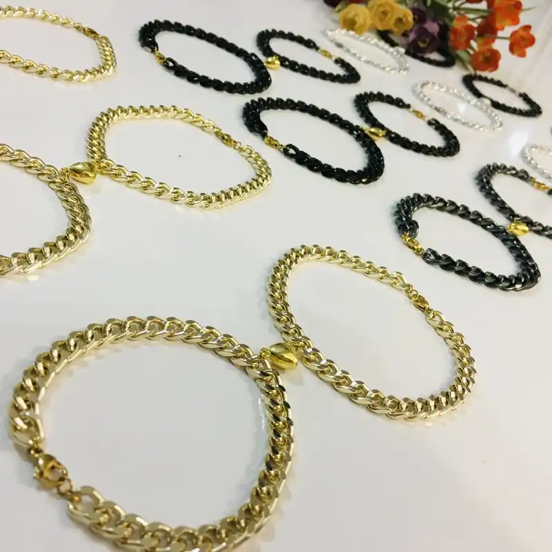 دستبند مدل مگنتی مجموعه 2 عددی