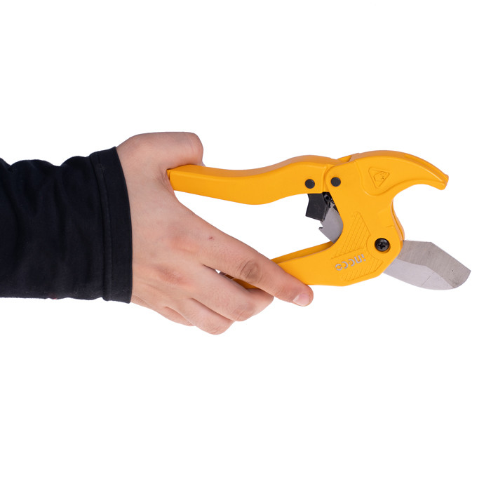 قیچی لوله بر اینکو مدل HPC0543 قیچی لوله بر اینکو مدل HPC0543