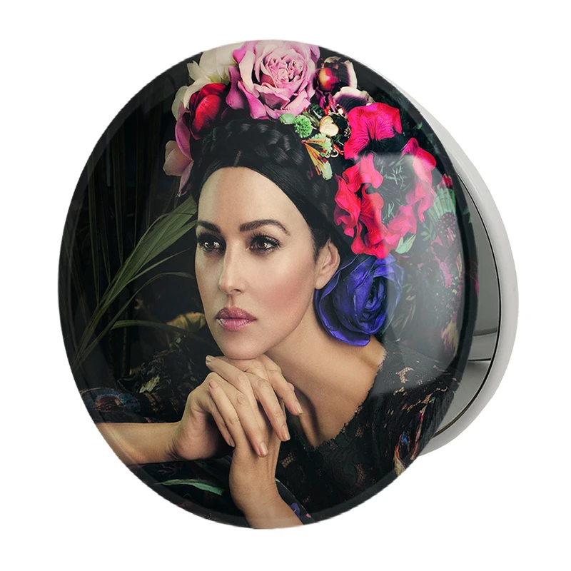 آینه جیبی خندالو طرح مونیکا بلوچی Monica Bellucci مدل تاشو کد 6412 