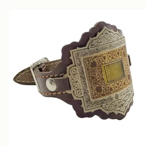 دستبند مردانه مدل عقیق زرد خطی کد 4517140