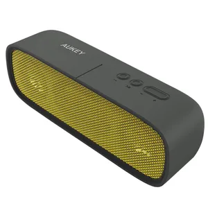 اسپیکر قابل حمل آکی مدل SK-M7