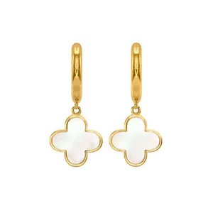 گوشواره طلا 18 عیار زنانه دوست خوب مدل ونکلیف dk574