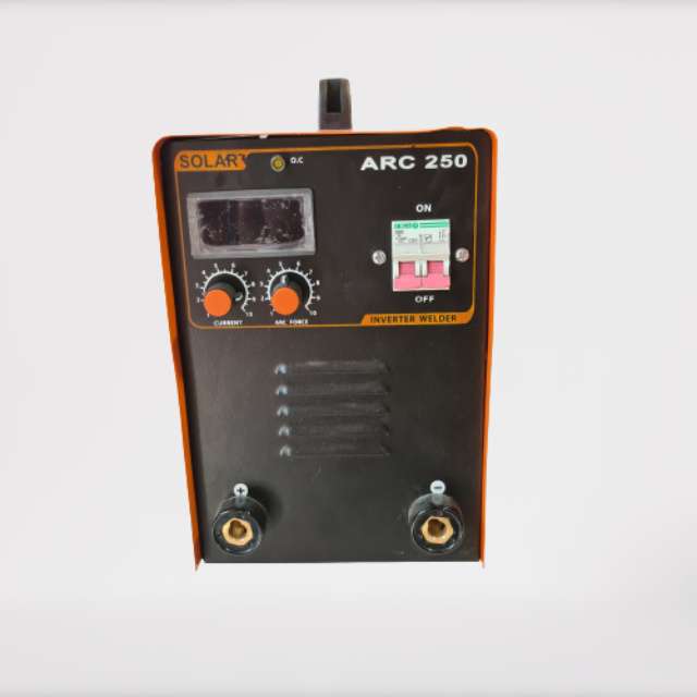 اینورتر جوشکاری 250 آمپر سولار مدل ARC250 اینورتر جوشکاری 250 آمپر سولار مدل ARC250