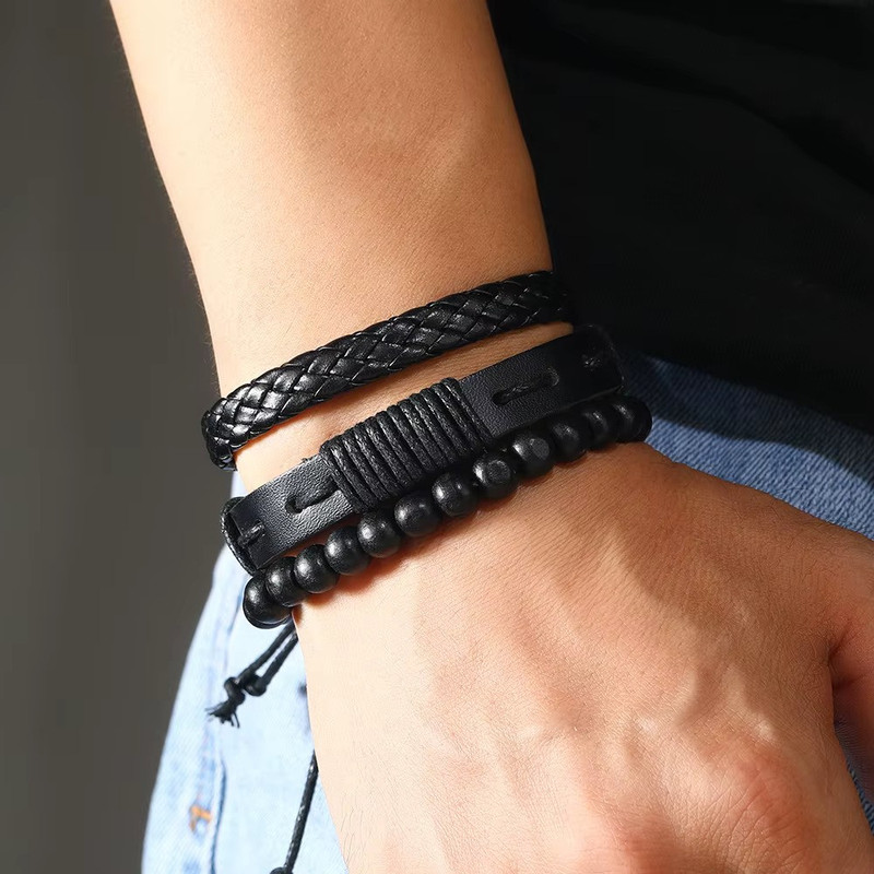 ست ساعت مچی عقربه‌ای کوارتز و دستبند مردانه جنوا مدل 583-1 BLK