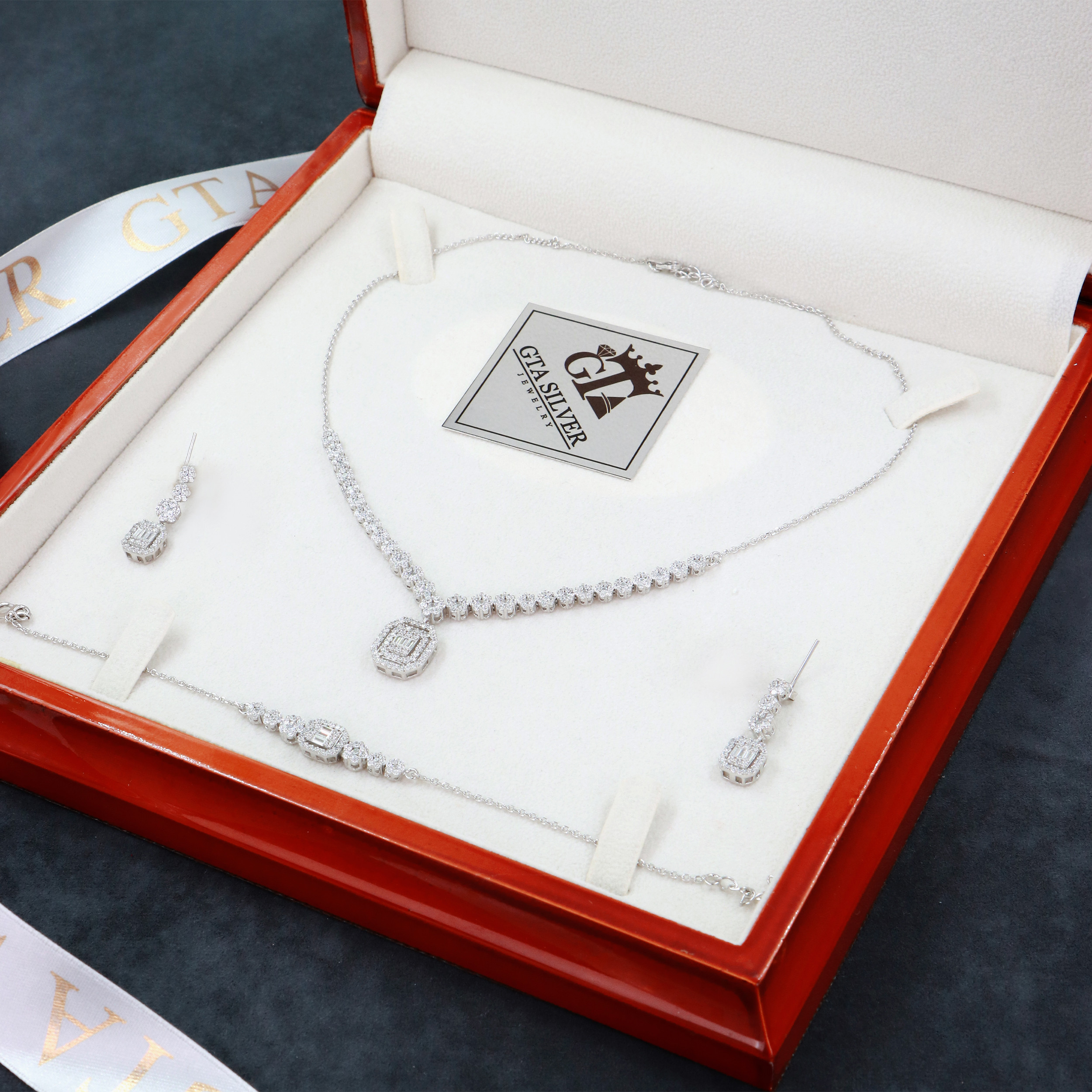 نیم ست نقره زنانه جی تی ای مدل جی نایس