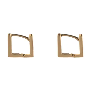 گوشواره طلا 18 عیار زنانه گالری روبی مدل 21103117