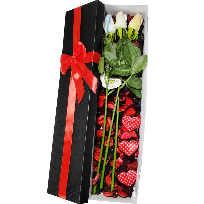 جعبه گل مصنوعی طرح عشق کد 8792 مجموعه 3 عددی