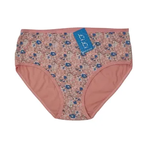 شورت زنانه مدل گلدار 02