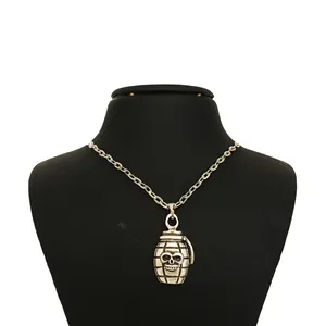 گردنبند مردانه طرح نارنجک کد g137