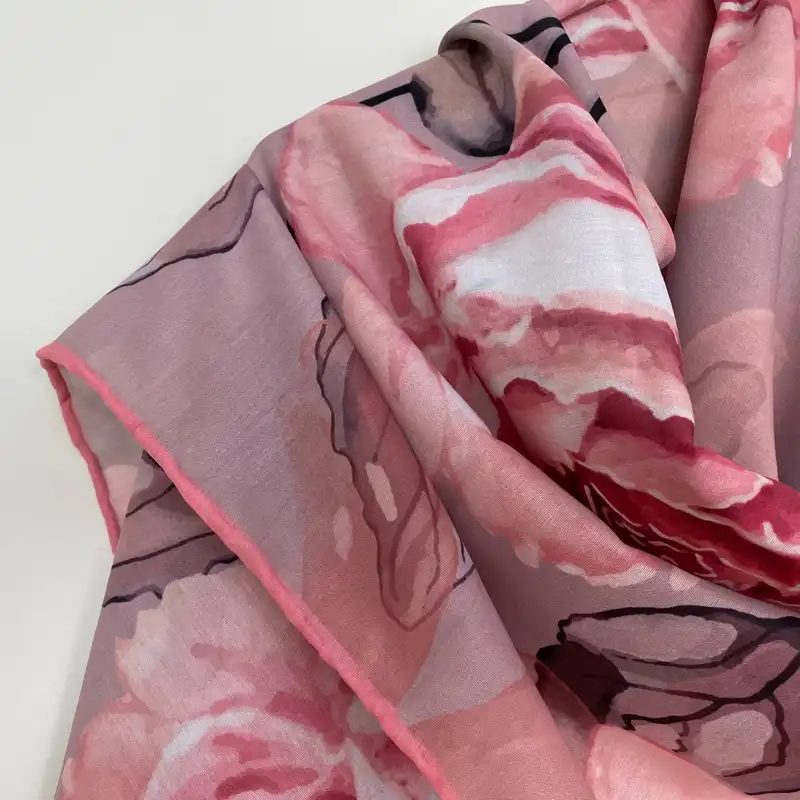 روسری زنانه مدل نخی چهار فصل کد 9018