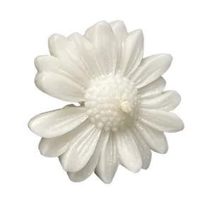 شمع شناور مدل گل بابونه