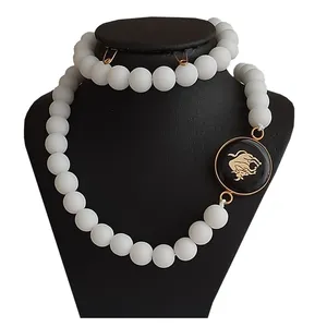 نیم ست زنانه طرح نماد ماه اردیبهشت کد 20