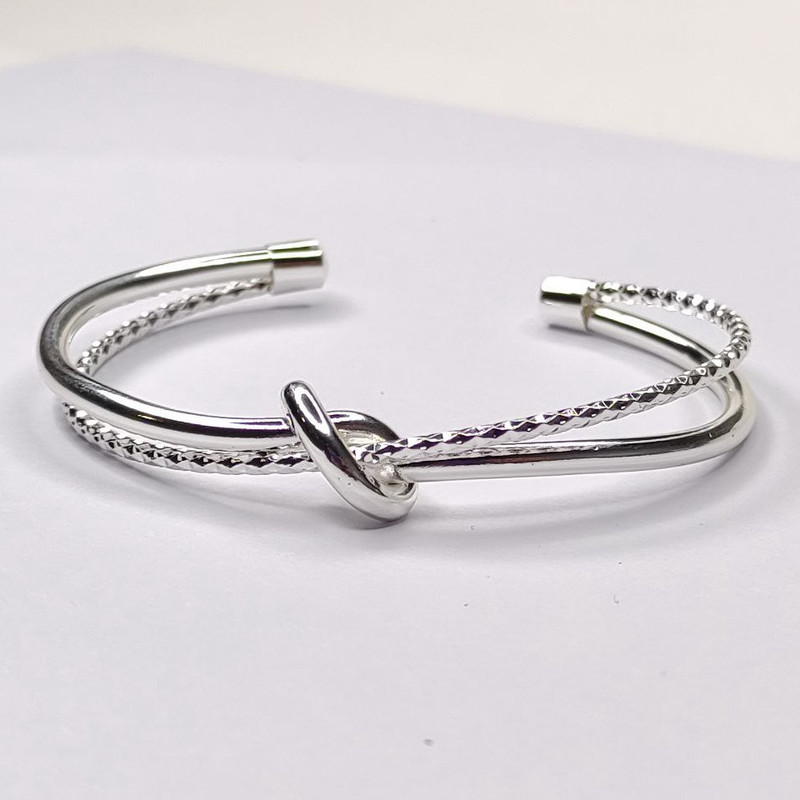 دستبند زنانه مدل دولاین وسط گره دستبند زنانه مدل دولاین وسط گره