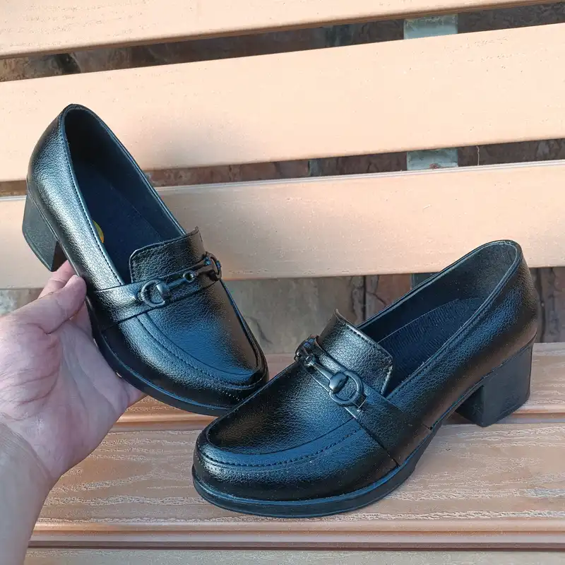 کفش زنانه مدل اداری طبی رنگ مشکی