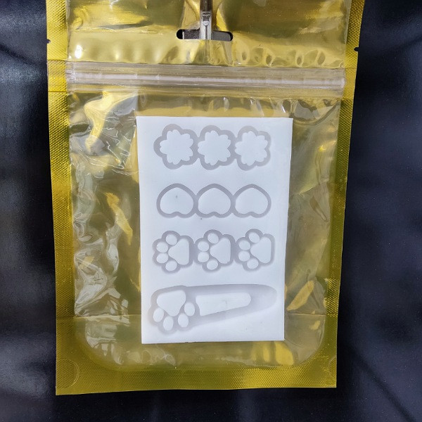 قالب رزین اپوکسی مدل گیره مو  طرح پنجه  کد  RP-1150