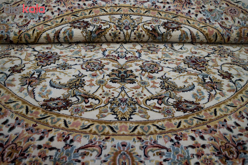 فرش ماشینی فرش رادین طرح گرد نائین شاه عباسی زمینه صدفی