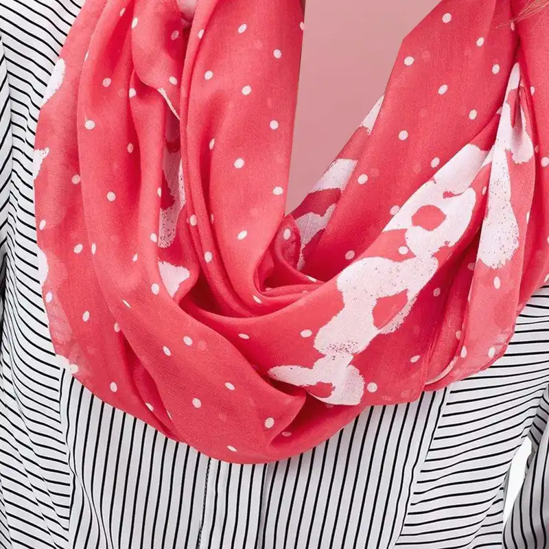 شال زنانه اس.اولیور مدل رینگی کد 70.703.91.8880