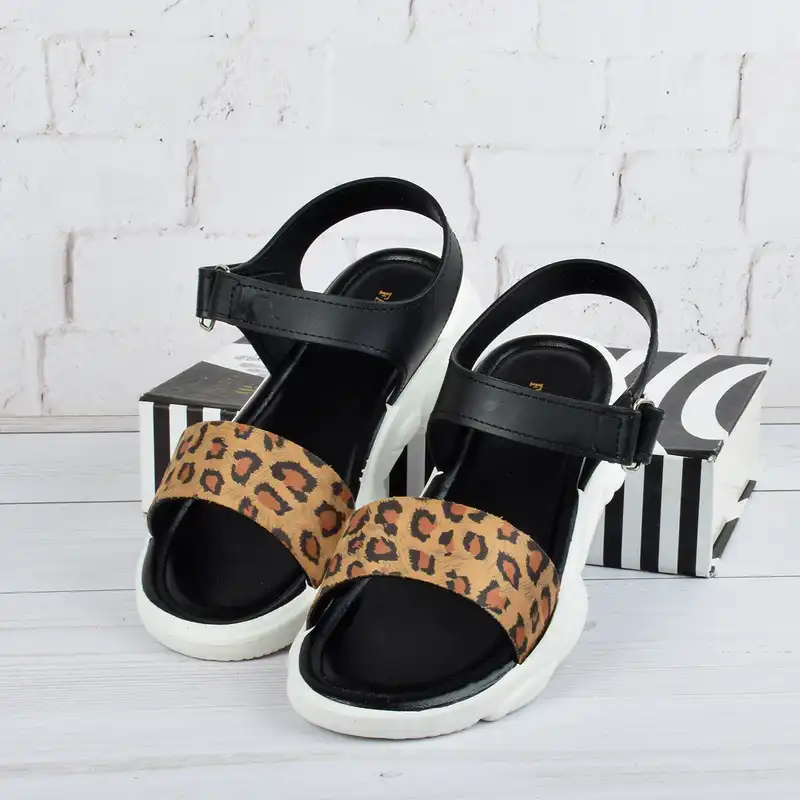 صندل زنانه مدل سیلوانا BR.2985