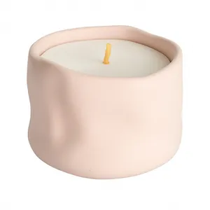 شمع لیوانی معطر مدل ۰۲ با رایحه وانیل زمان اتمام ۱۶ ساعت