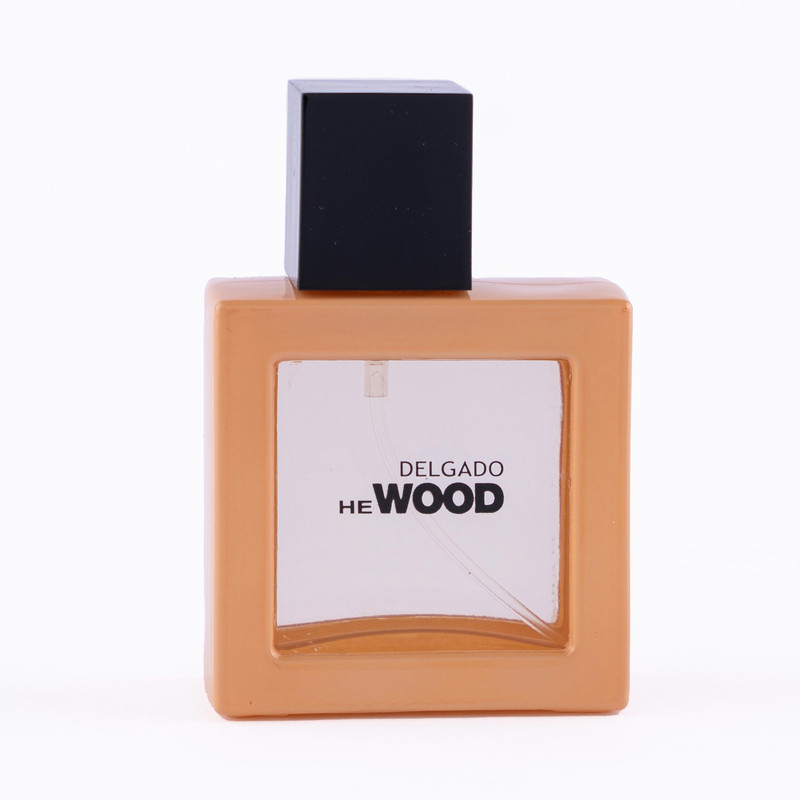 عطر جیبی مردانه دلگادو مدل وود قهوه ای با رایحه خنک حجم 25 میلی لیتر