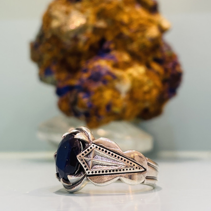 انگشتر نقره مردانه مدل دستساز سنگ یاقوت کبود